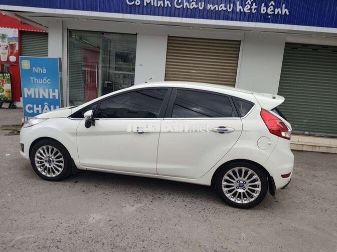 Ford Fiesta 1.5 AT 2014 Trắng Tự động