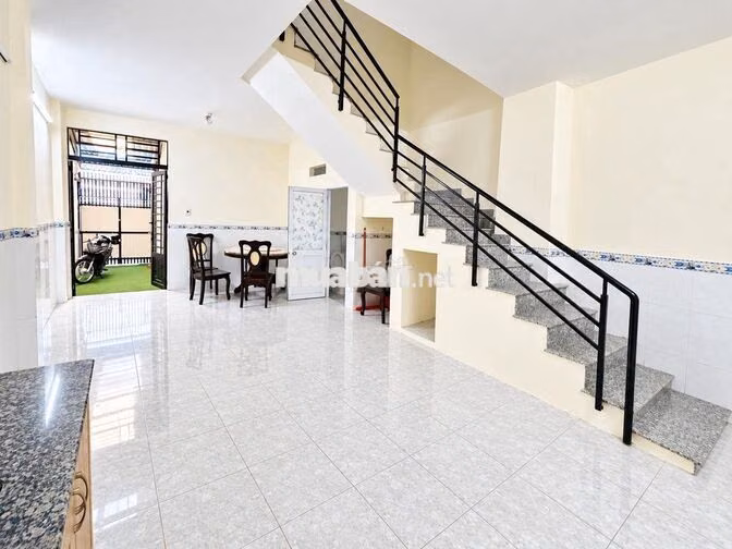 Ngang 5M - 42M2 4 tầng 6PN ngay trục Metro số 2 Tô Hiến Thành, Quận 10