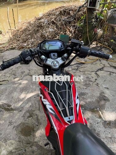 Honda Sonic 150 Trắng đỏ