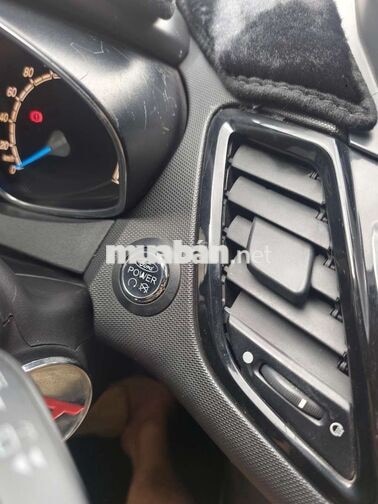 Ford Fiesta 1.5 AT 2014 Trắng Tự động