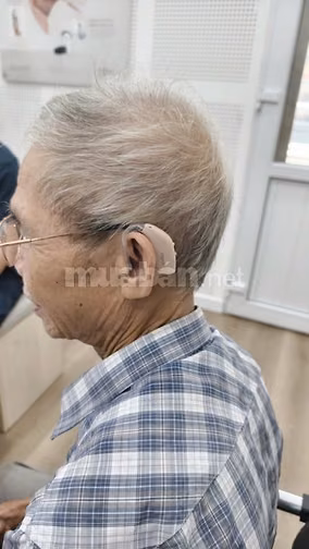 MÓN QUÀ VU LAN ĐẶC BIỆT: TẶNG CHA MẸ MÁY TRỢ THÍNH – ĐỂ NGHE RÕ HƠN NH