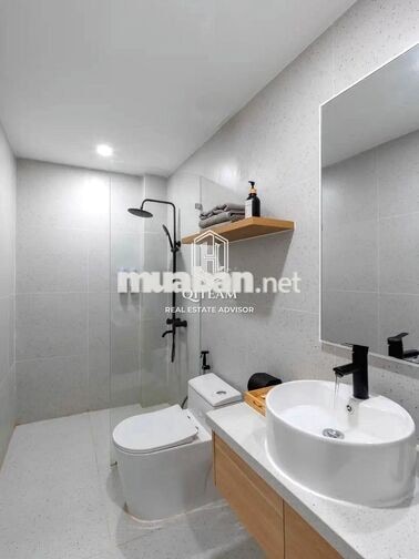 🔥 NGUYỄN CÔNG TRỨ, QUẬN 1 – NHÀ 5 TẦNG, CÓ HỒ BƠI RIÊNG! 🏊‍♂️✨