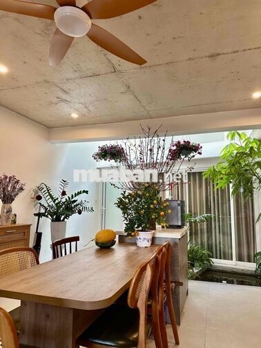 Chính chủ cho thuê nhà Mới khu FPT