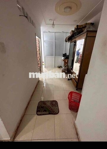 Cho thuê nhà nguyên căn.(dt:5x9m 3pn2wc) chu văn an p12 BT
