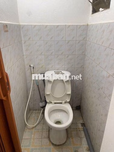 cho thuê nhà 158 nguyễn văn cừ giá chỉ 3.000.000