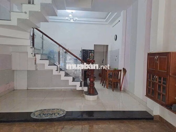 Cho Thuê Nhà 2 lầu trệt Đông Hòa, Dĩ An