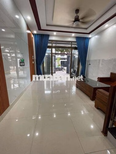 🛑 CHO THUÊ NHÀ 3 TẦNG ĐƯỜNG: HÓI KIỂNG - 4 PHÒNG - ĐỦ NỘI THẤT