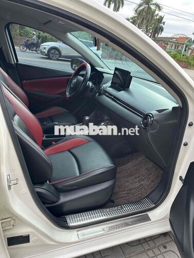 Mazda Mazda2 1.5AT 2023 Trắng Tự động