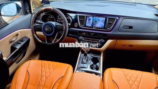 Kia Sedona Full 2018 13 vạn Dầu Trắng