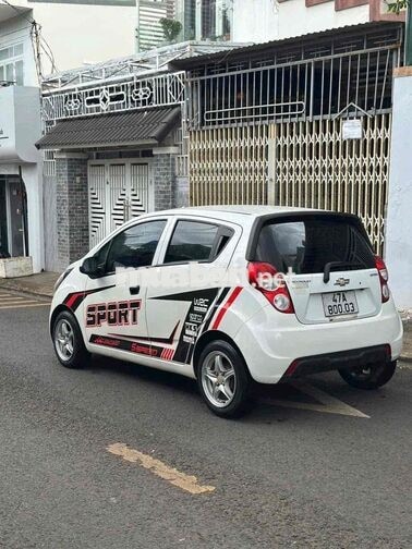 Chevrolet Spark 2017 Số sàn 1.2 Trắng