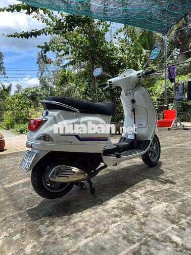 Piaggio Vespa LX 125 Trắng 14000 km