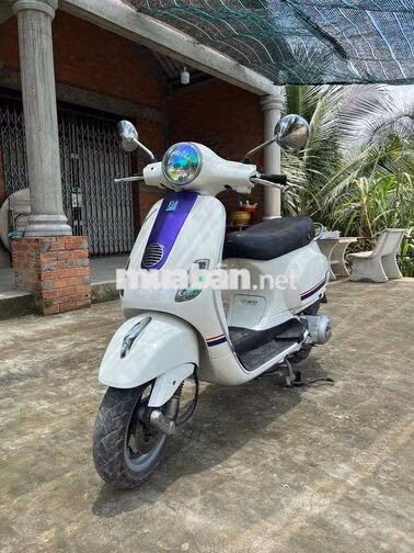 Piaggio Vespa LX 125 Trắng 14000 km