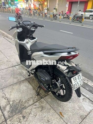 Honda Vario 150 2021 Bạc
