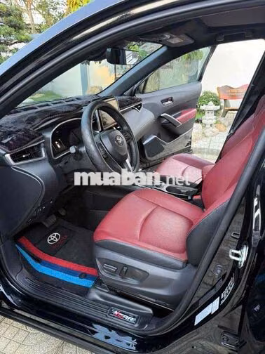 Toyota Corolla Cross 1.8V 2025 Đen 12.000 km