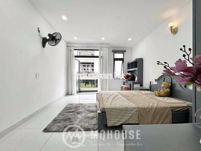 Căn Hộ ban công giá RẺ ngay Công Viên Làng Hoa_full NT_Tiện Nghi
