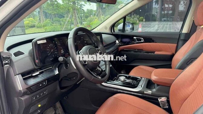 Cần bán Carnival Signature sx 2024 full dầu đẹp