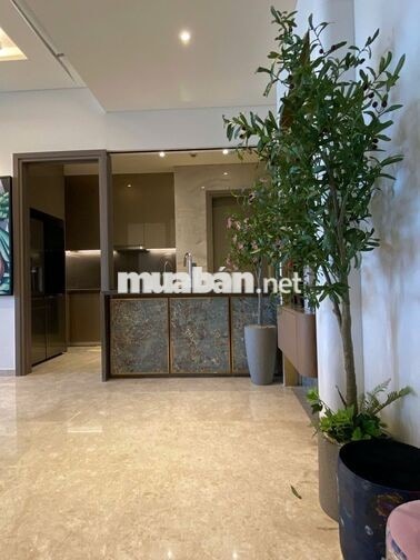 Cho thuê căn hộ The Marq Q1, A1.2204 3PN view xéo IFC siêu đẹp
