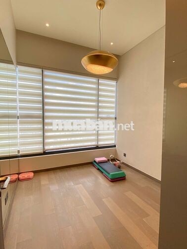Cho thuê căn hộ The Marq Q1, A1.2204 3PN view xéo IFC siêu đẹp