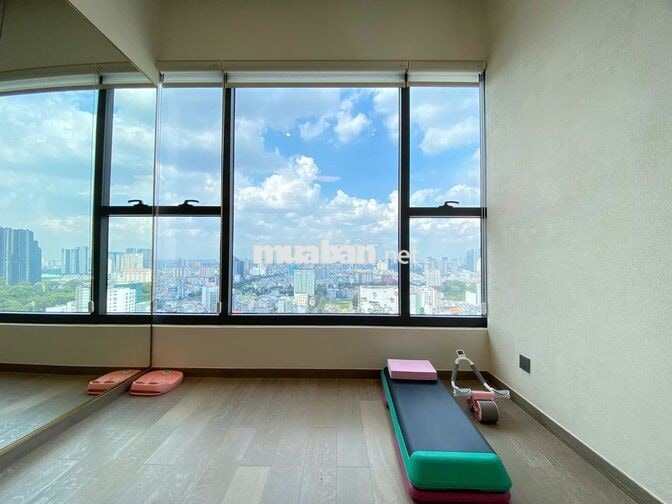 Cho thuê căn hộ The Marq Q1, A1.2204 3PN view xéo IFC siêu đẹp