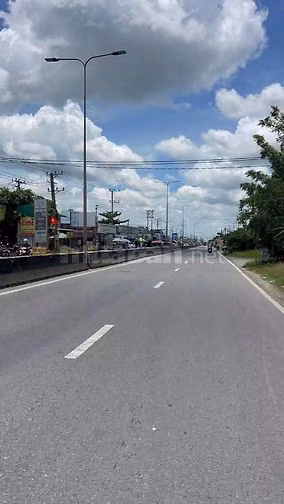 cho thuê nhà nguyên căn mặt tiền lộnhựa lớn TL 830 ,gần kcn thịnh phát