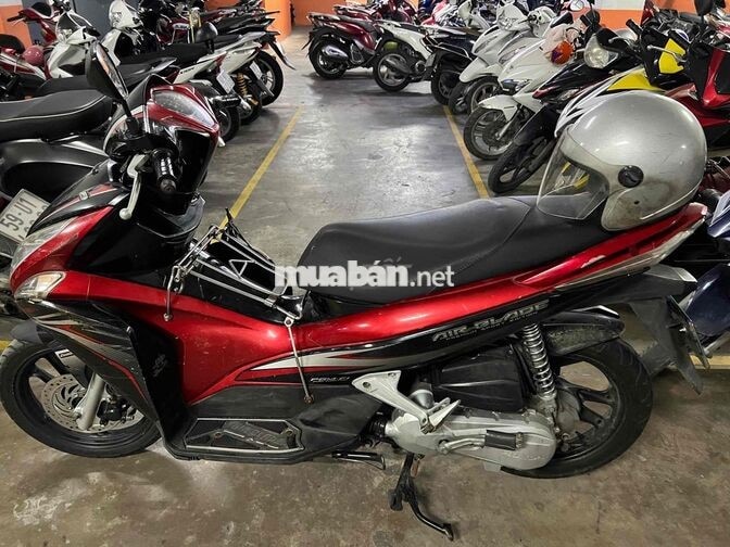 Honda Air Blade 2011 Đen-Đỏ