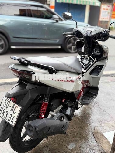 Honda Airblade 125 2025 Xám đỏ