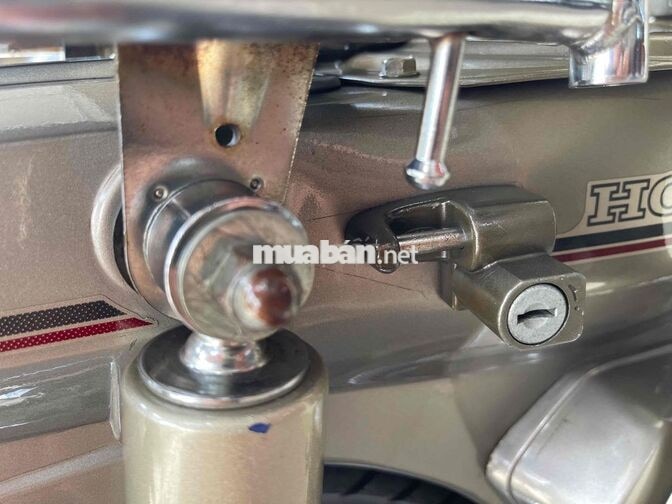 Honda Cub 70 có đề HQCN Zin 100% Bstp 1 chủ