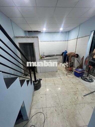 Cho thuê nhà hẻm 1 lầu 8x5m vuông, 2 phòng ngủ 2wc, tân chánh hiệp q12