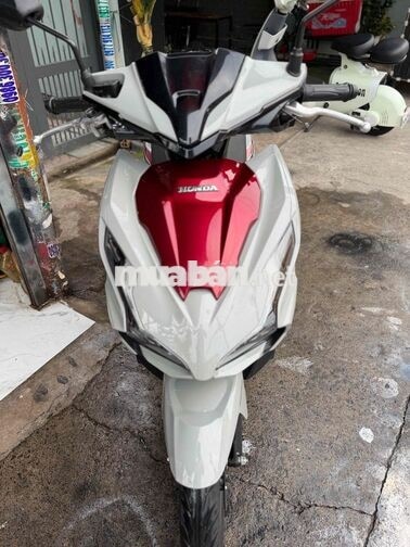 Honda Airblade 125 2025 Xám đỏ