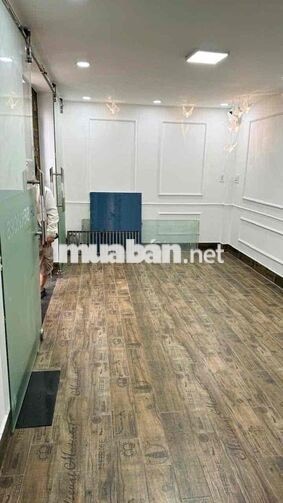 Nguyên Căn HXH 8x4mDTSD 128m2_KDTD Nails VP Ngay Lê Hồng Phong Q10
