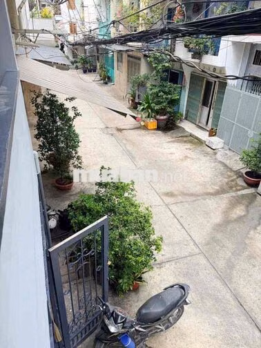 Nhà cho thuê Q11 Minh Phụng 4x13m nở hậu 5m2 hẻm 8m