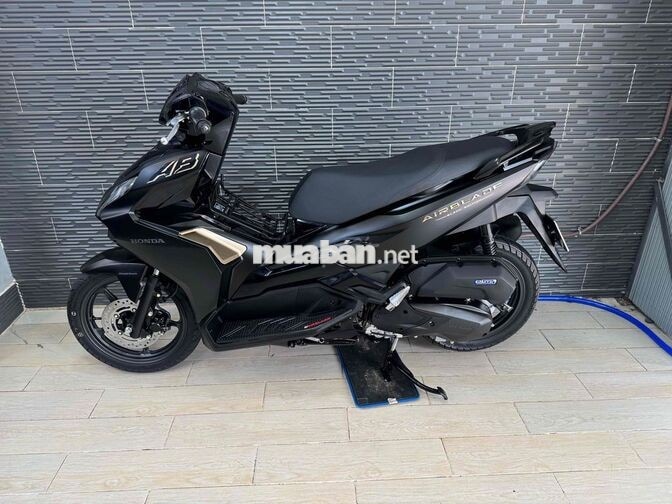 Honda Air Blade 125 2024 Đen nhám 12.000 km
