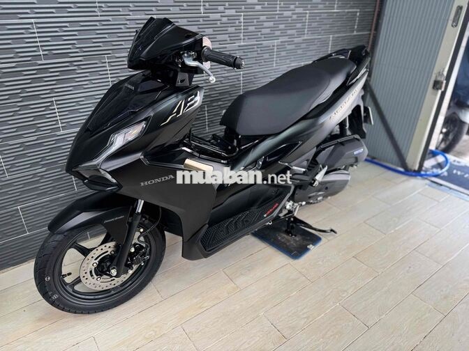 Honda Air Blade 125 2024 Đen nhám 12.000 km