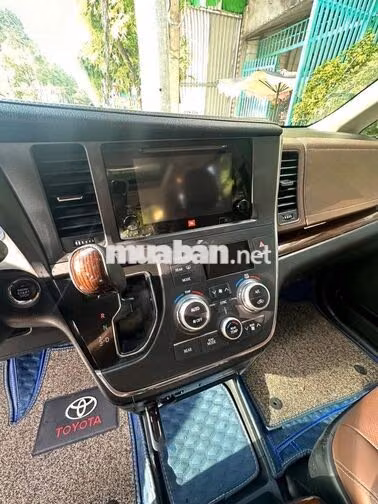 Toyota Sienna Limited 3.5 2015 Xám nhập Mỹ