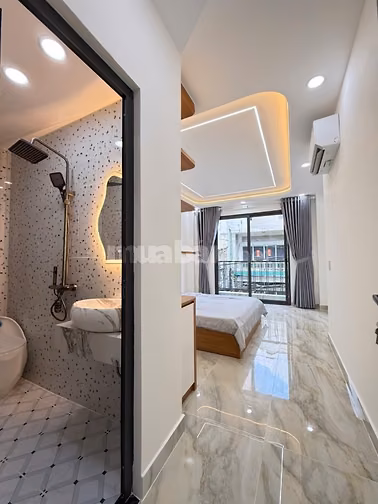 Chính chủ bán nhà 4 tầng Phan Văn Trị, hẻm 7m thông, nhỉnh 6 tỷ.