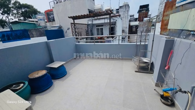 HXH Cách Vài Căn - Nguyễn Tri Phương Quận 10 23M2 4 Tầng - 5 Tỷ 2
