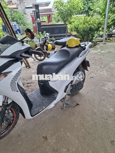 Honda SH 2015 Trắng 3990 km