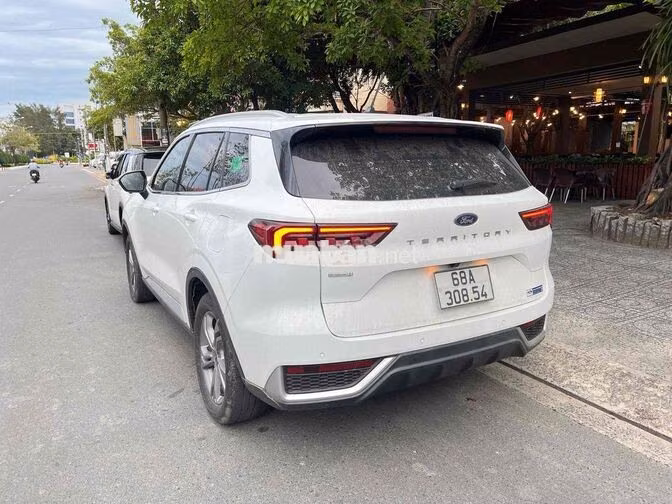 Ford Teritory 2023 xe gia đình quá đẹp
