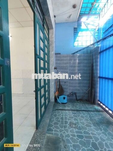 Cho thuê nhà rộng hẻm 606 QL13 7tr/tháng