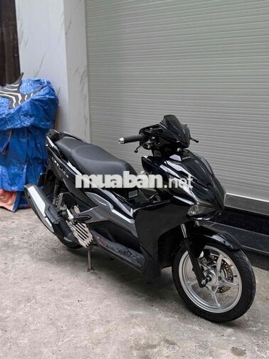Honda Air Blade 125 4val 2025 Đen 11000 km