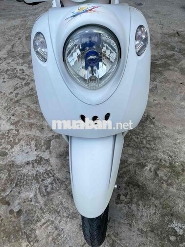 Yamaha Classico Trắng hồng Tự động