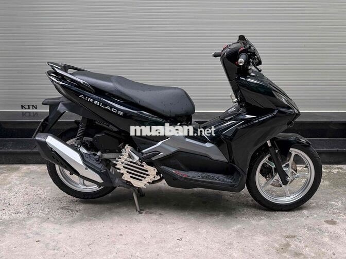 Honda Air Blade 125 4val 2025 Đen 11000 km