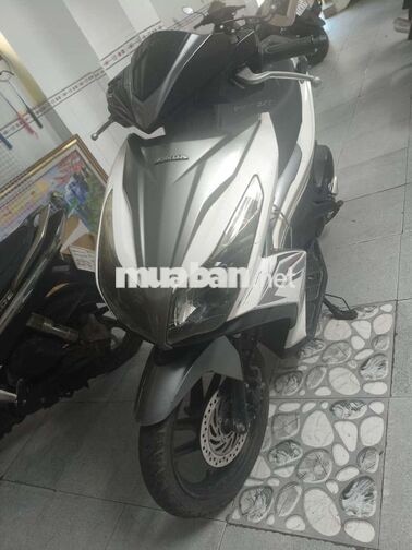 Honda Air Blade Trắng bạc