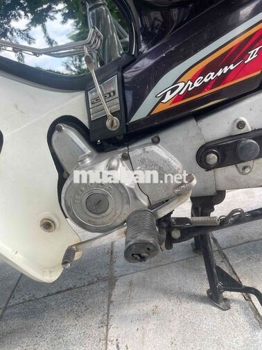Honda Dream Thái mộc chất e bán 13,5 triệu cho ae.