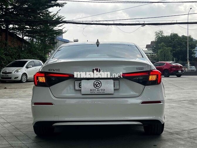 Honda Civic 1.5G 2023 Trắng 38.000 km