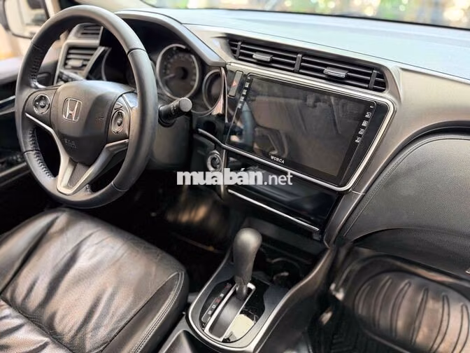 Honda City TOP 2018 Trắng Tự động 89.000 km