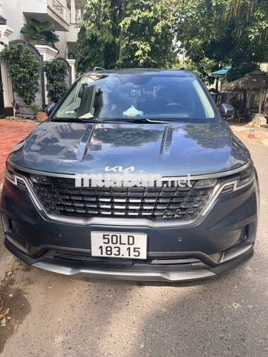 Kia Carnival KA4 2.2 AT FH7 Xanh