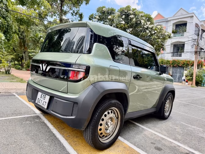 Vinfast VF3 Pin Mua Đời 2025 Xanh Bộ Đội lên nhiều đồ Odo 13000km