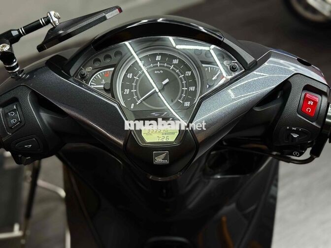 SH 150i 2017 Xám Titan Full New !