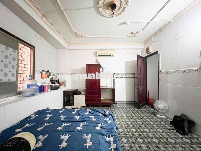 Studio cửa sổ sẵn nội thất ngay ETOWN CỘNG HOÀ_Sân bay gần Huit, Vhu
